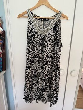 Apt. 9 Black and White Beaded Scoop Neck Mini Halter style Dress 1X LNC